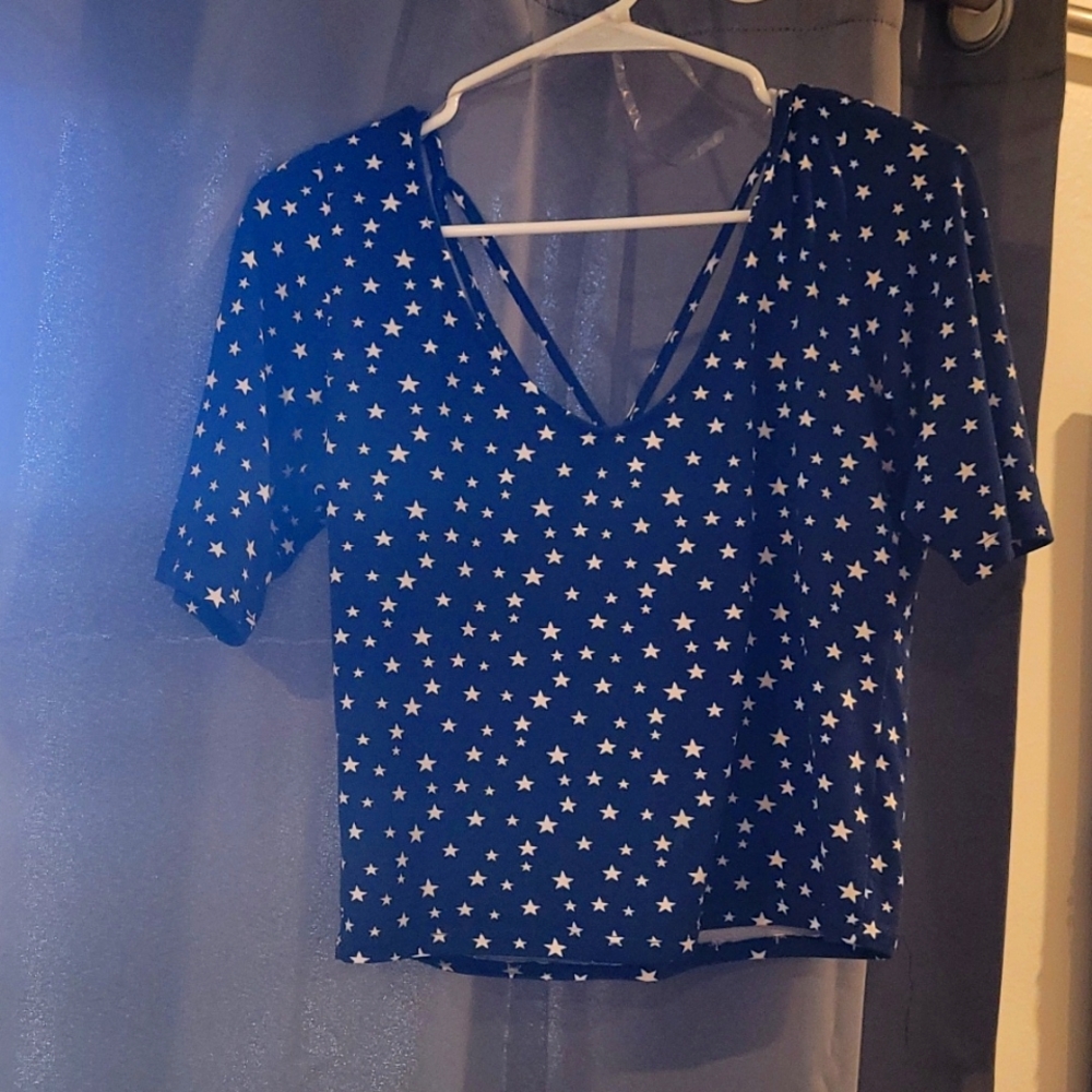 Star patterned crop top